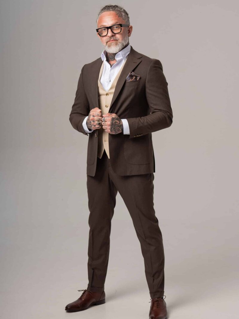 Garnitur ciemnobrązowy