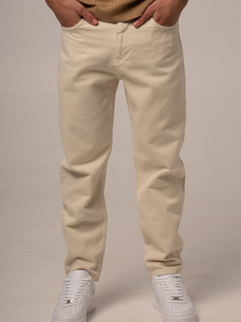 Beżowe jeansy męskie z prostą nogawką