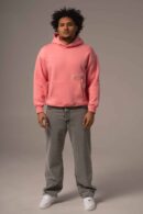 Różowa bluza męska oversize z kapturem