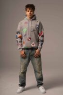 Szara bluza męska w kolorowe wzory