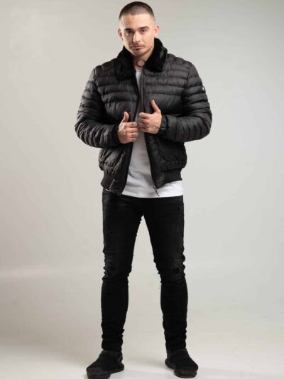 Czarna bomberka męska ze ściągaczem i ciepłym kołnierzem