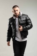 Czarna kurtka męska typu bomberka