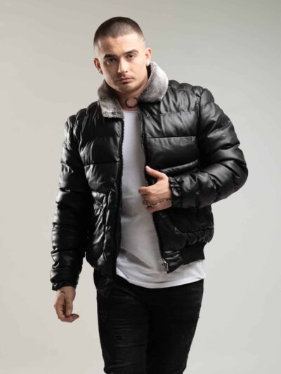 Czarna kurtka męska typu bomberka