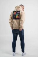 Beżowa bluza męska oversize z kapturem i nadrukiem