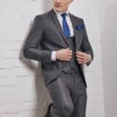 Elegancki garnitur męski w grafitowym kolorze, w kratę windowpane