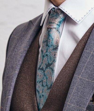 Stylowy krawat męski z motywem paisley