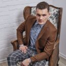 Musztardowa marynarka męska o kroju slim-fit