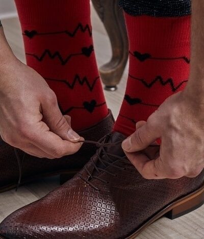 Skarpetki "Czarne serca na czerwonym tle"