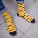 Skarpety "Czarne wąsy na żółtym tle"