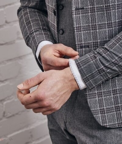 Stylowy garnitur męski w kratę glencheck z kamizelką