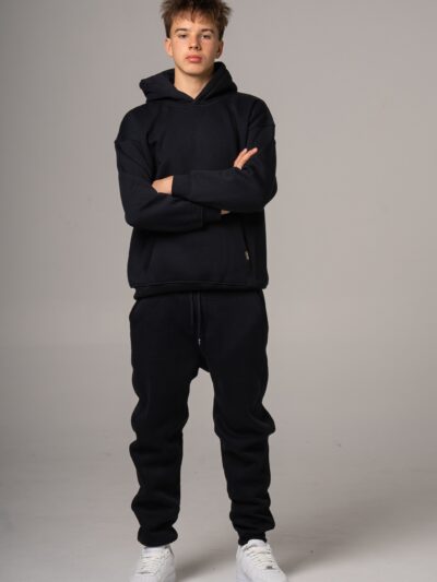 Męski komplet dresowy w kolorze granatowym