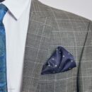 Trzyczęściowy, zielony garnitur męski w kratę windowpane