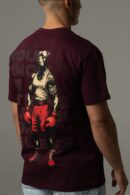 Bordowa koszulka oversize z bokserskim akcentem