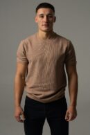 Beżowa koszulka męska basic