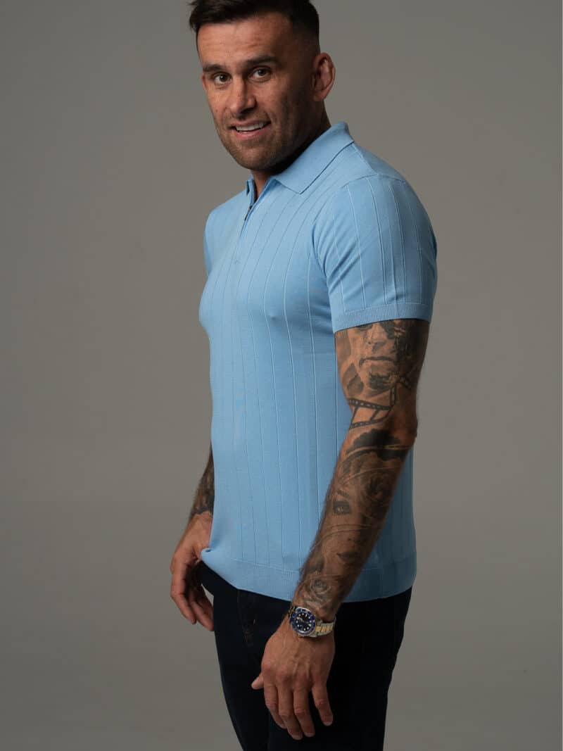 Błękitna dzianinowa koszulka męska polo