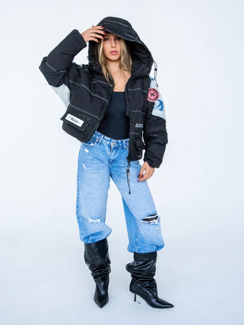 Kurtka damska jeansowa puchowa z kapturem „Denim Winter” czarna
